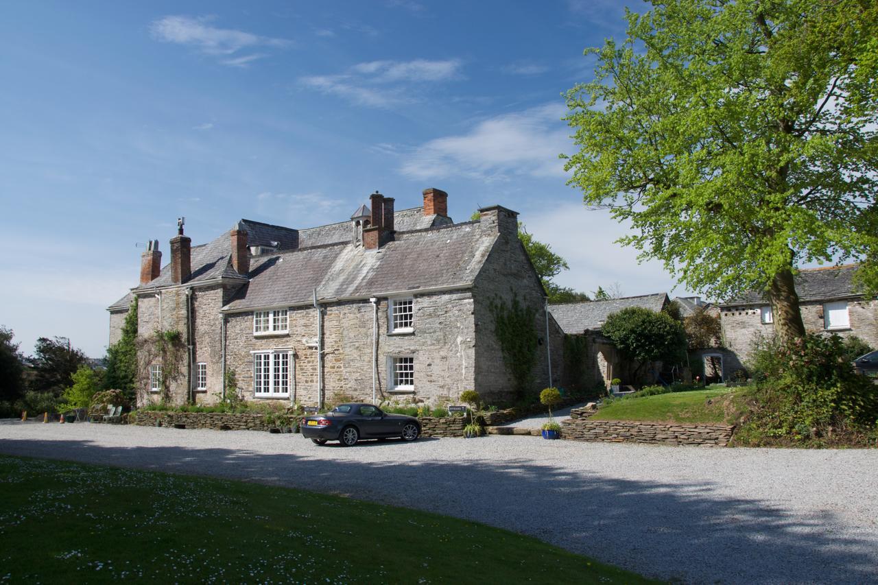 Trewornan Manor Bed & Breakfast Wadebridge Dış mekan fotoğraf