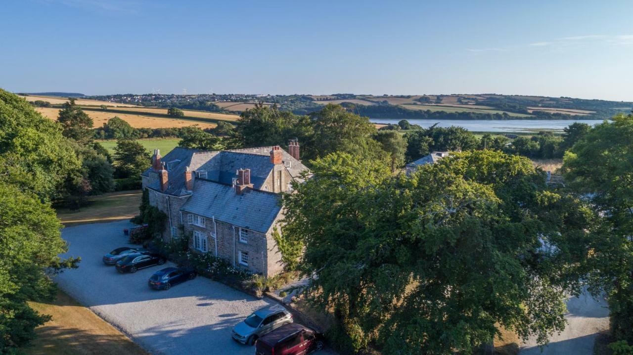 Trewornan Manor Bed & Breakfast Wadebridge Dış mekan fotoğraf